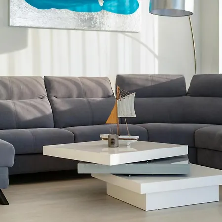 Myflat Coral 52 Duplex Penthouse Apartment *
