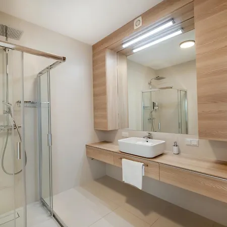 Myflat Coral 52 Duplex Penthouse Apartment
